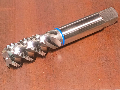 RAPIDKUT M20 x 2.5 6H Spiral Point Tap Blue Ring MPN EK30BRB4020250