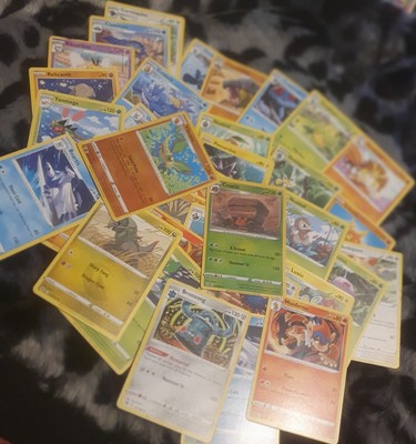 pokemon karten konvolut Holos Rare Common Großes Lot Top Zustand 