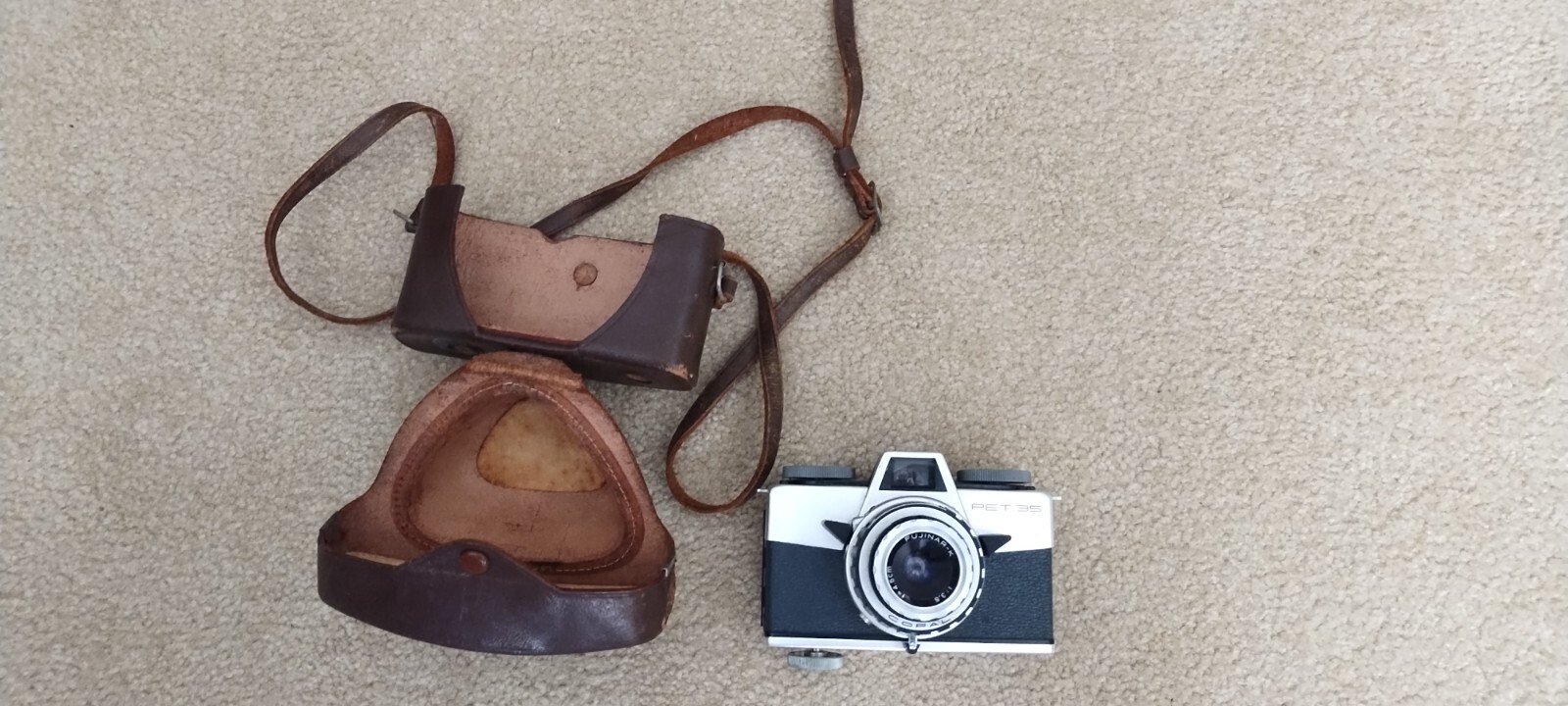 Vintage FUJI PHOTO PET 35 camera with FUJIAR-K 45mm F3.5 lens-image