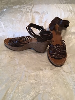 american eagle cork sandals