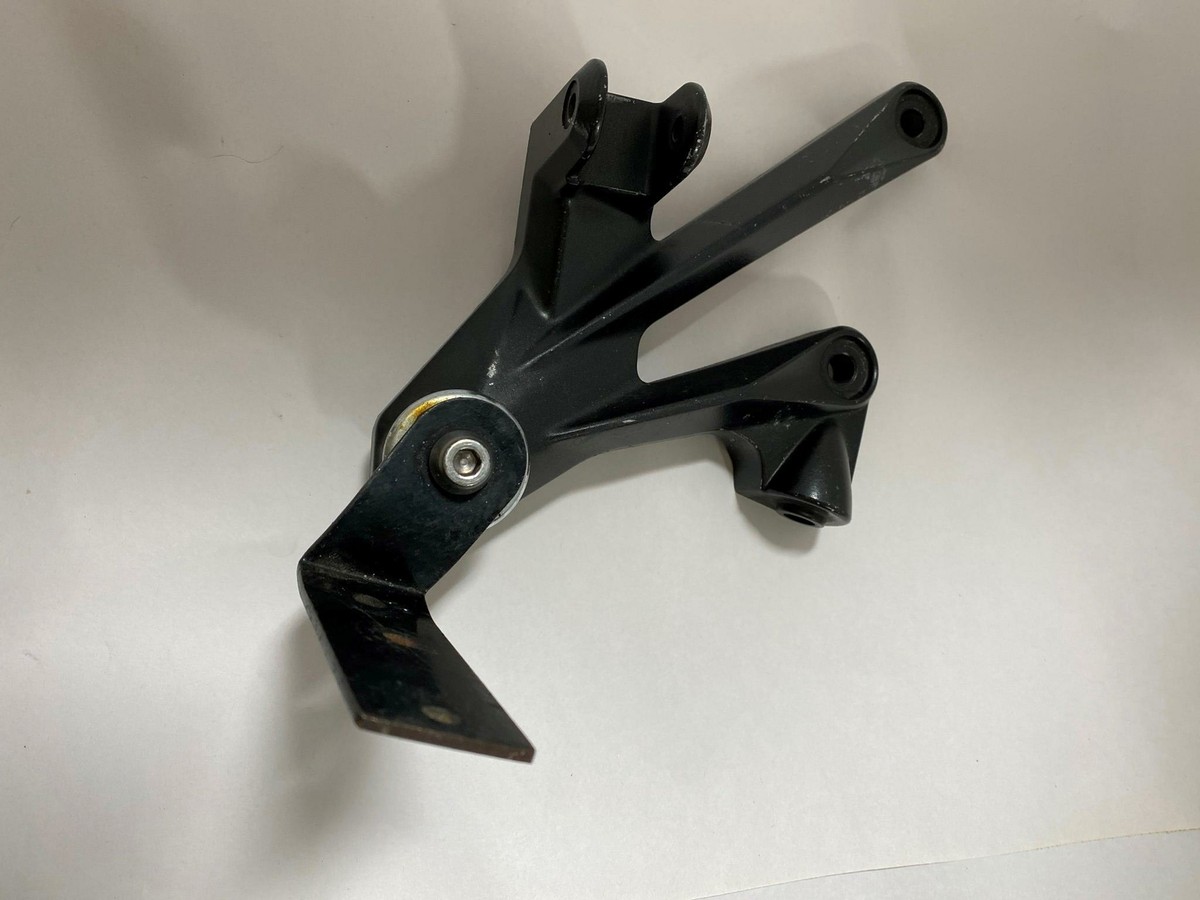 Kawasaki ZX14 06-09 OEM SCRATCHED BLACK LEFT REAR FOOT PEG BRACKET