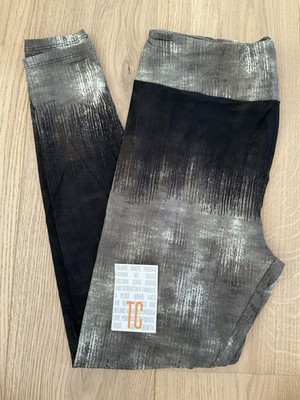 NWT LuLaRoe TC Tall Curvy Leggings Fits Sizes 12-18 - As Pictured