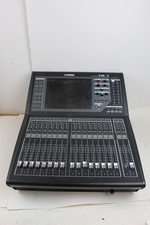 Yamaha QL1 32-Channel Digital Mixing Console 