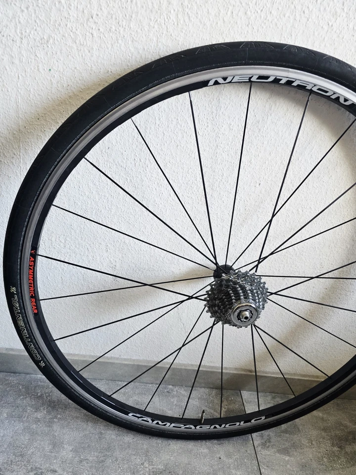 Campagnolo Neutron-Laufradsatz  inkl. 10-fach Kassette und Campagnolo Naben  - Bild 3 von 4