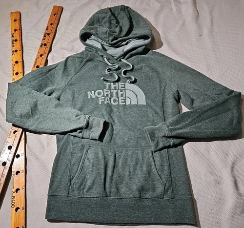 VETEMENTS Felpa con cappuccio The North Face donna piccola verde logo ricamato outdoor casual
