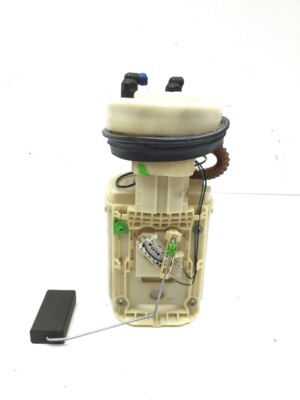 VW Polo III (6N2) Kraftstoffpumpe  6N0919051N  1.4 44 kW 60 PS 99-01