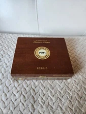 JC Newman Perla Del Mar Corojo Corona Gorda Empty Wooden Cigar Box 8⅛x7x2⅝