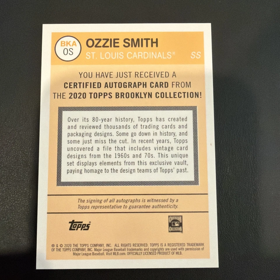 Colección Topps Brooklyn 2020 - autógrafo Ozzie Smith ~ corte automático #/20!!! Raro Foto 2 de 2