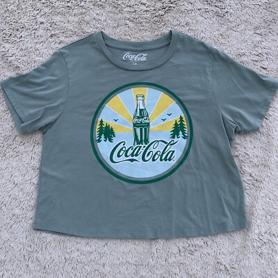 Coca Cola green cropped tee womens size large forest/ nature themed crop top