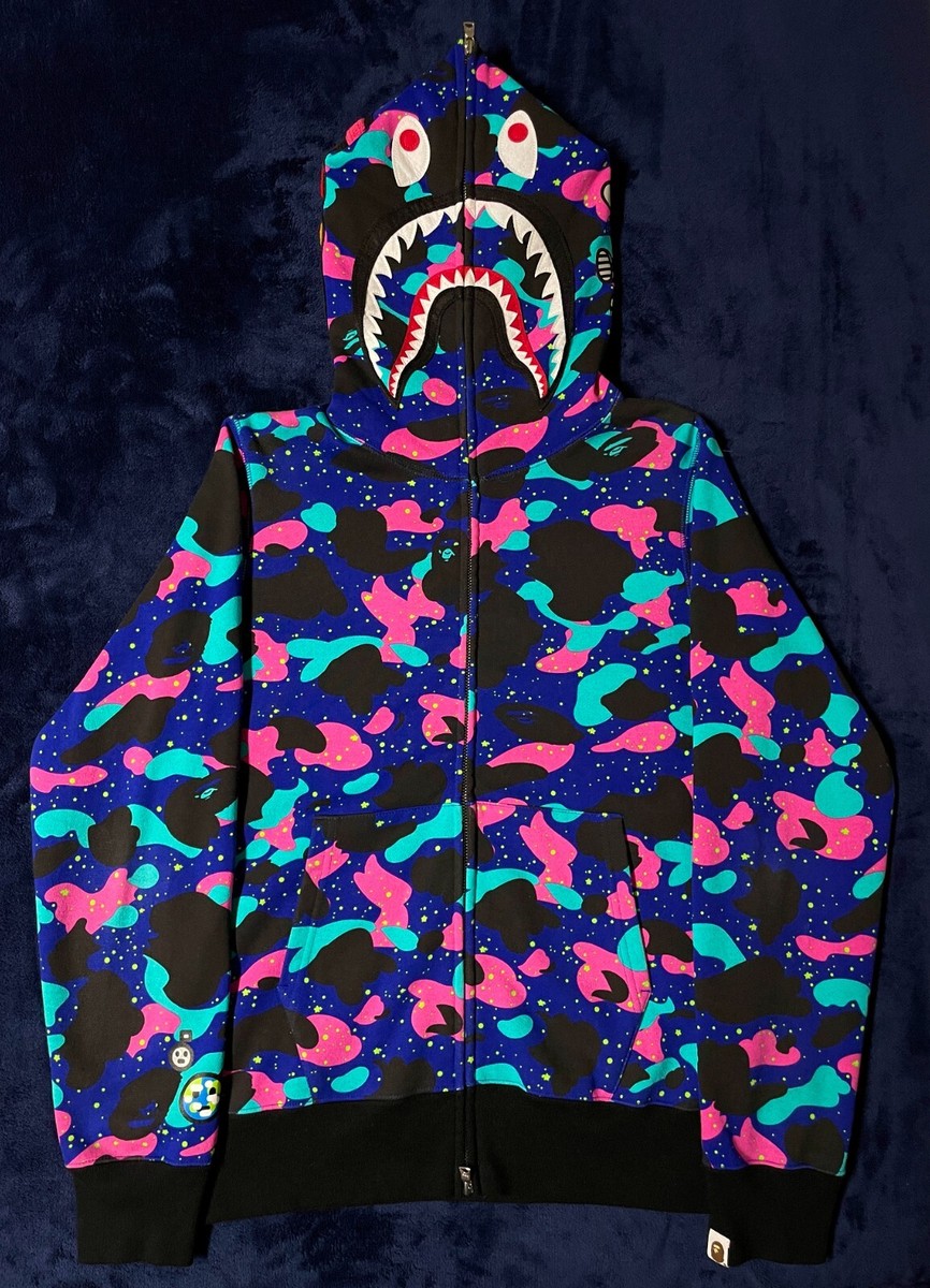Rare Bape X Kid Cudi Shark Full Zip Hoodie - Size M - 2021 Rare Bape X Kid Cudi Shark Full Zip Hoodie - Size M - 2021