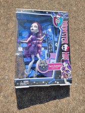 Monster High Spectra Vondergeist Ghoul's Night Out Mattel 2012