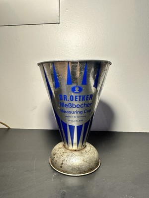 Vintage Dr Oetker MeBbecher Metal Measuring Cup Artikel MCM Kitchen Bar Decor