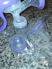 Lansinoh Manual Breast Pump Accessories