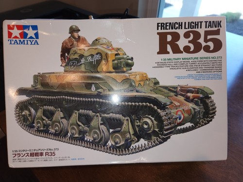 NIOB Tamiya 35373 1/35 French Light Tank R35 Plastic Model Kit