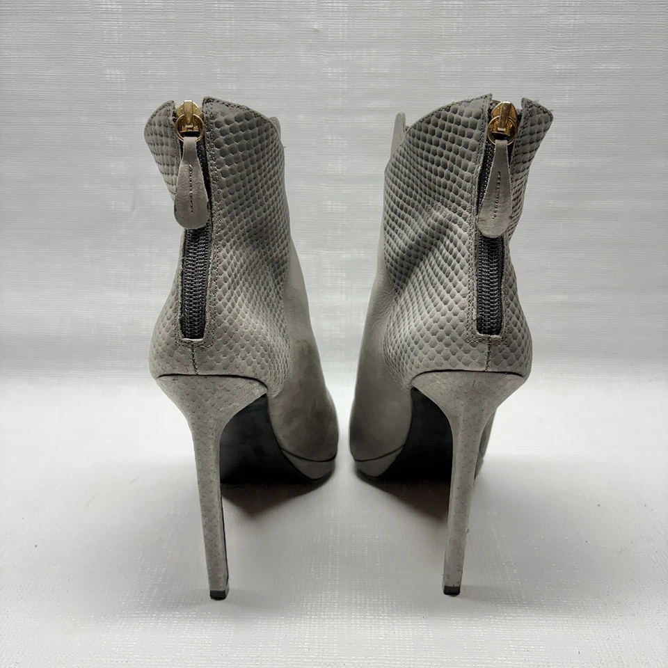 Botas femininas Steven by Steve Madden couro adverso salto alto cinza 8,5 M - Imagem 3 de 4