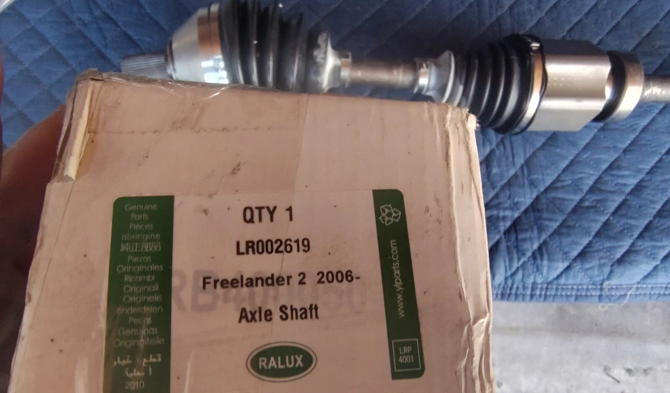 06-12 Land Rover LR2 pasajero delantero derecho CV eje conjunto OEM LR002619 Foto 2 de 4