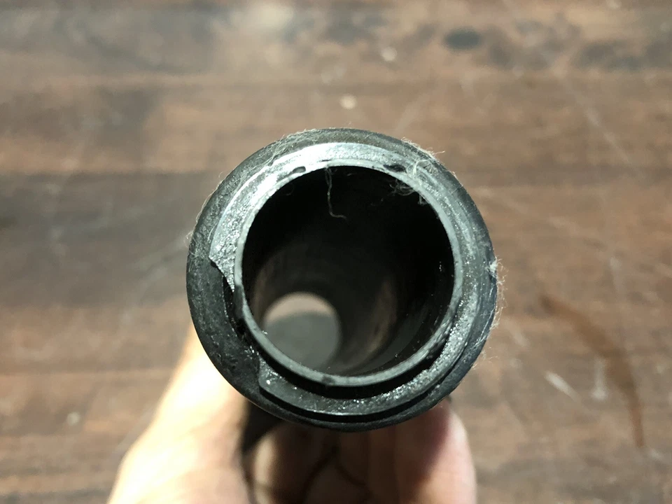 2006 Suzuki Gsxr 600 manga do acelerador (grip) (OEM) - Imagem 4 de 4