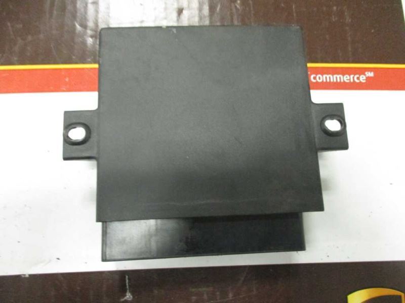 Chassis ECM Theft-locking Right Hand Kick Panel Fits 01