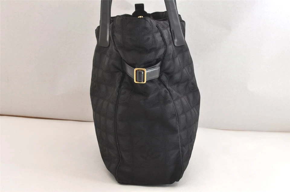 Authentic CHANEL Vintage New Travel Line Tote Hand Bag Nylon Leather Black 3861N - Image 4 of 4