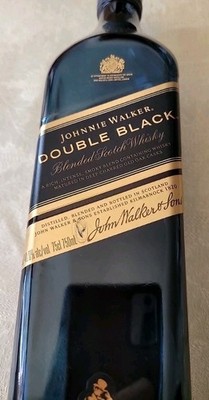 JOHNNIE  WALKER DOUBLE BLACK Blended Scotch Whiskey 750 ml empty bottle 