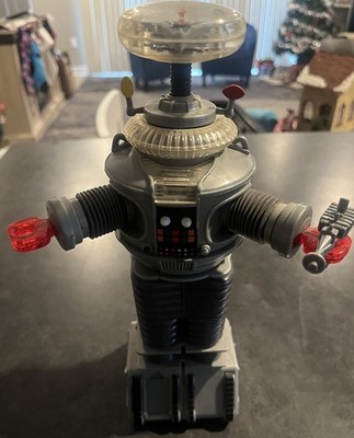 Trendmasters 1997 Lost in Space B9 Robot Electronic Talks Lights Works 10.5'' A2