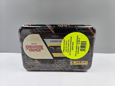 STRANGER THINGS Panini Sticker Collection Box Set Limitiert 10 Packets Card Tin