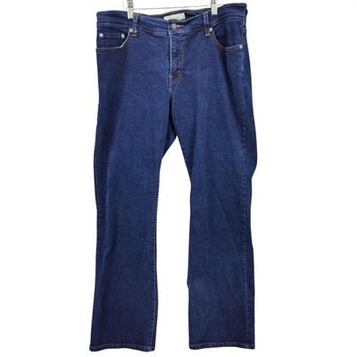 Levis Womens Classic Americana Perfectly Shaping 512 Bootcut Jeans 20W Dark Wash