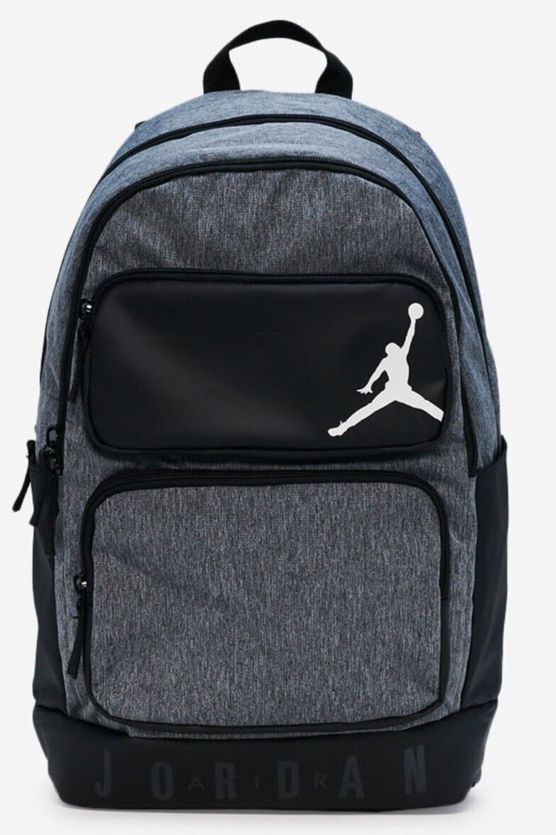 NIKE Jordan ESSENTIAL 19