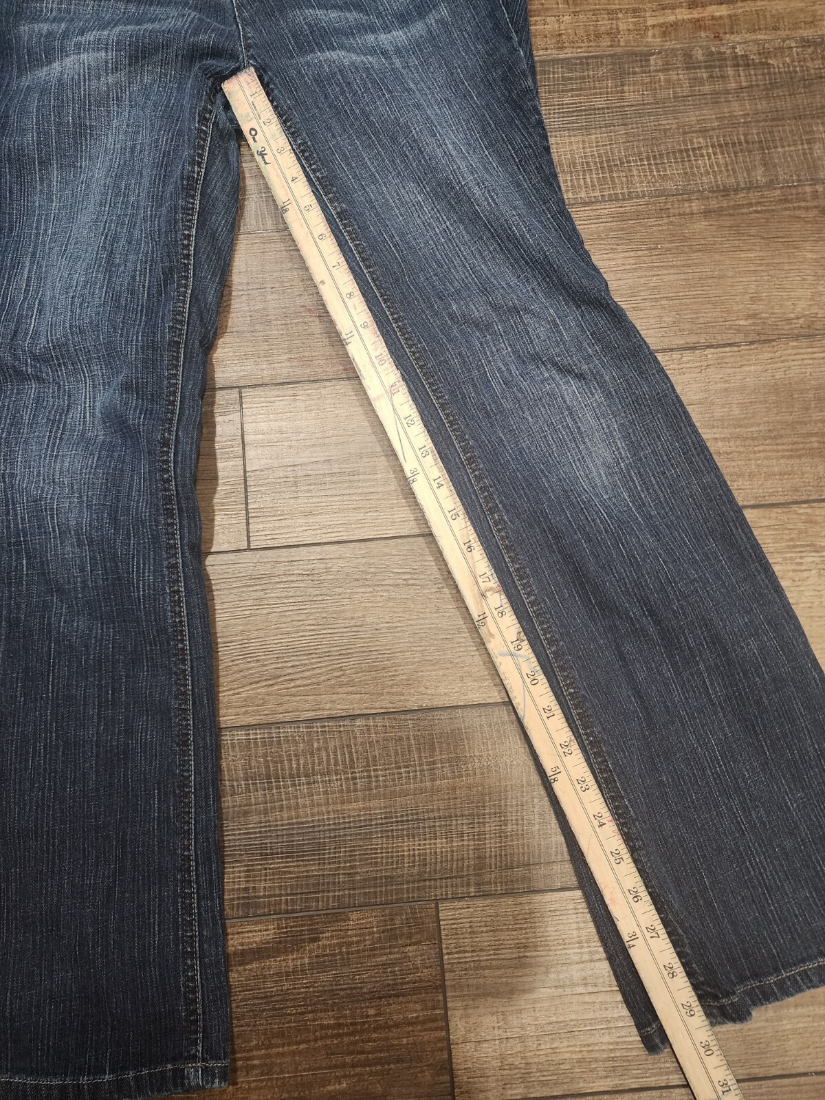 Tommy Hilfiger Women's American Freedom Modern Rise Bootcut Blue Jeans Size 10 thumbnail 6