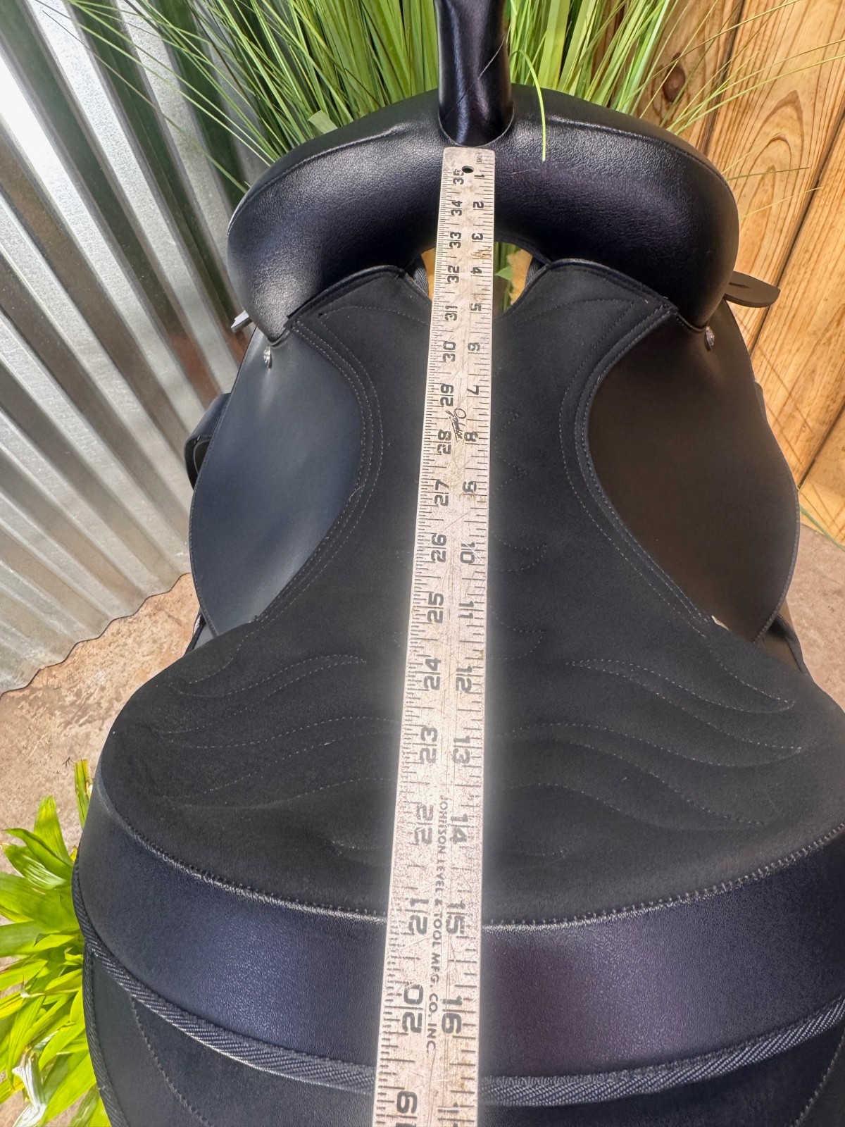 🌵15"  WINTEC Light Weight ROUND SKIRT Western Saddle ~ Black ~ Demo Model 🌵