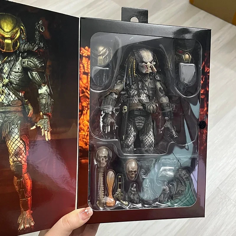 Boneco modelo de ação móvel original NECA Ultimate Elder Predator brinquedo Natal - Imagem 4 de 4