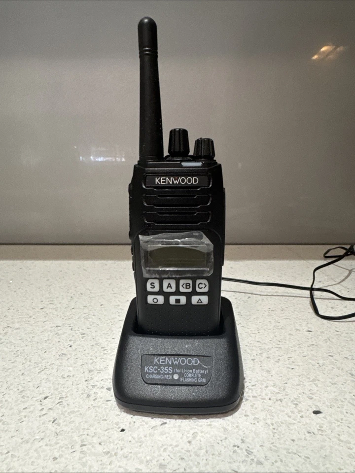 KENWOOD NX-1300AU k2 UHF Radio With Kenwood KSC-35S Charger - image 2 of 4