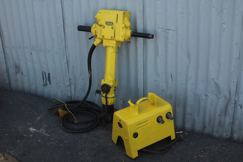 Bosch Rock Drill Jack Hammer W 