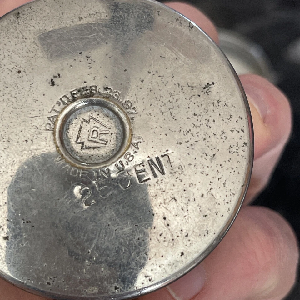 Taza de metal plegable vintage antigua tamaño bolsillo con tapa R Foto 4 de 4