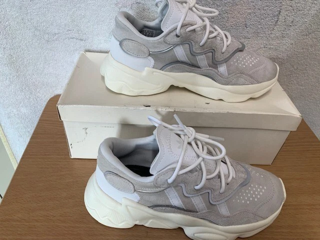 Scarpe da ginnastica Adidas Ozweego Crystal White Cloud White Off White (PS) taglia UK 1 5 33 5