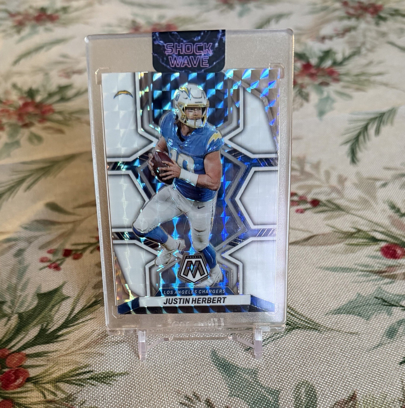 2022 Panini Mosaic - Justin Herbert #101 White Mosaic Prizm /25