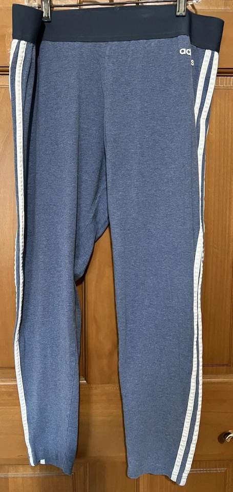 Adidas Women’s 2pc Hoodie And Leggings Set, XL - Image 3 of 3