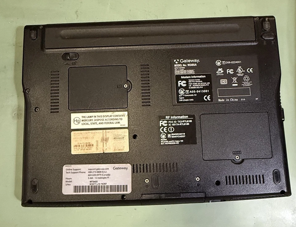 Gateway W340UA Laptop 15.4” Untested Windows Vista Era Notebook Parts Or Repair - Image 3 of 4