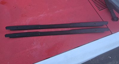 1982-1985 Chevy S10 Blazer GMC Sonoma Jimmy OEM Door Sill Step Trim Panels Black