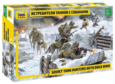 ZVEZDA 3611 1/35 WWII Soviet Tank Hunters w/ Dogs Model Kit (6