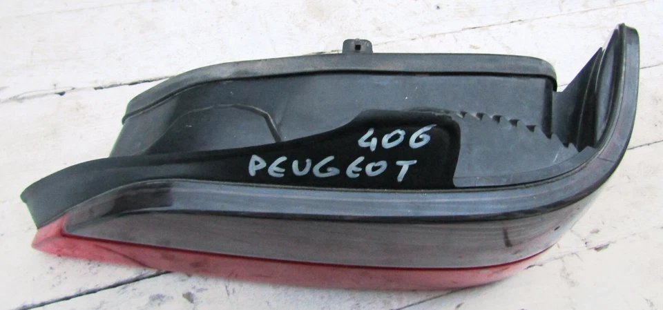 Par de luces traseras izquierda derecha peugeot 406 sdn modelo 1996 99 nuevo recambio  Foto 2 de 4