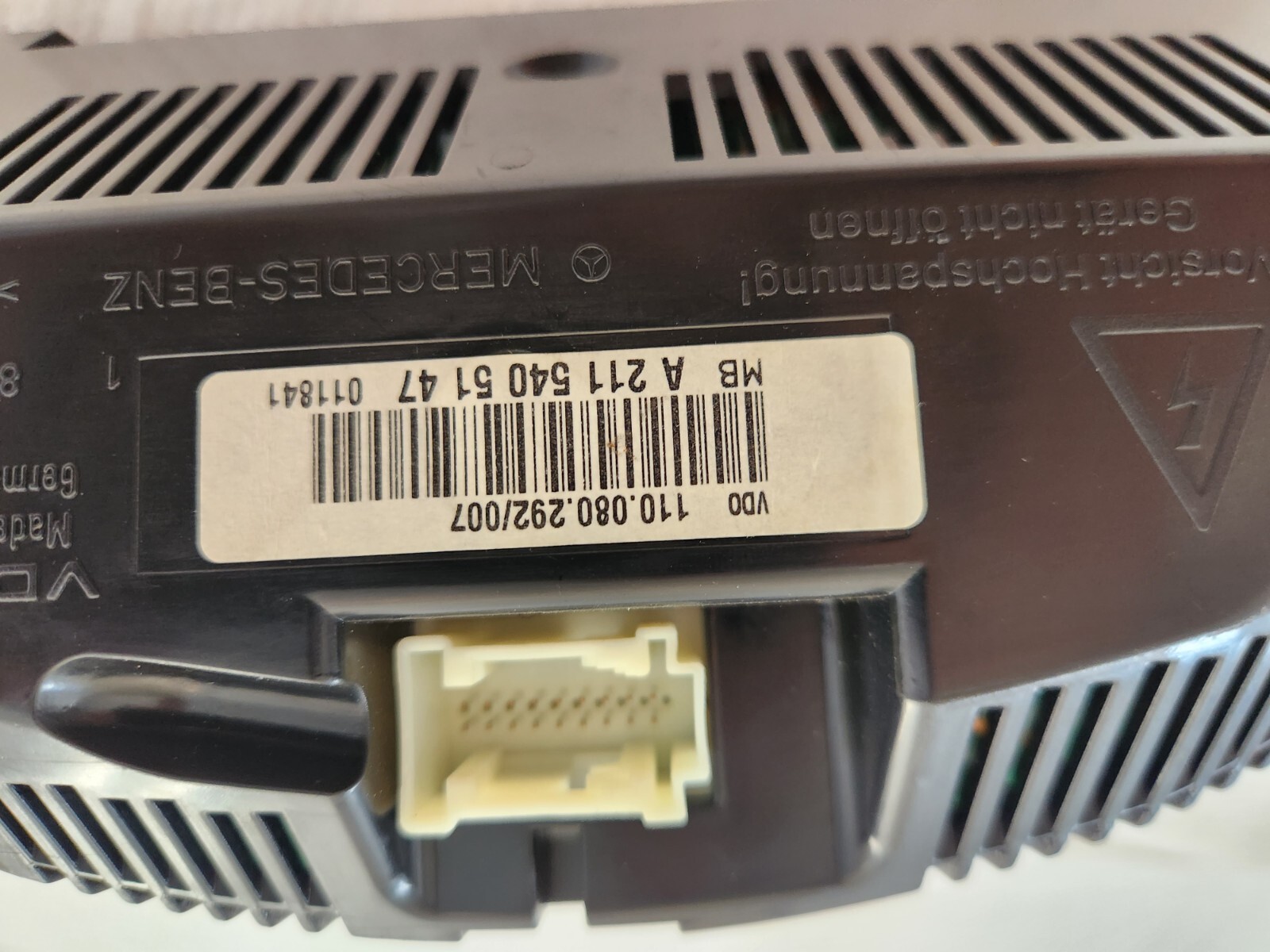 w211 instrument cluster 2003 2004 A 211 540 5147 excellent e500 e320