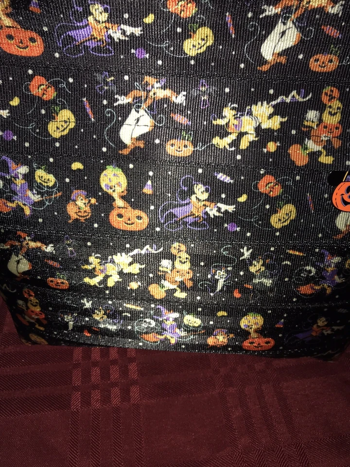 Bolso Bandolera Disney Parks Harveys Halloween Mickey & Friends - NUEVO 2021 Foto 2 de 4