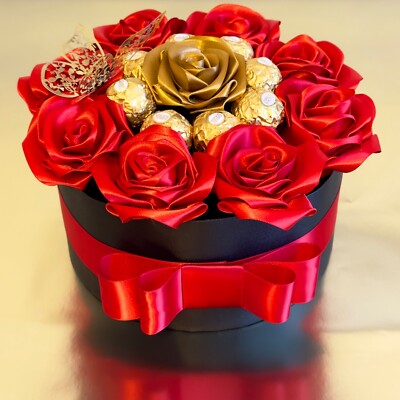 Silk Ribbon Roses. Flower Box. Bouquets Roses. Home decor