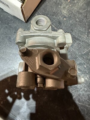 bendix wagner Type RT-4 multifunction valve new