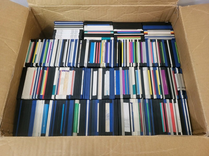 Commodore Amiga 3.5" Floppy Disk Bundle Job Lot Games Lot B INCLUDES 455!!!