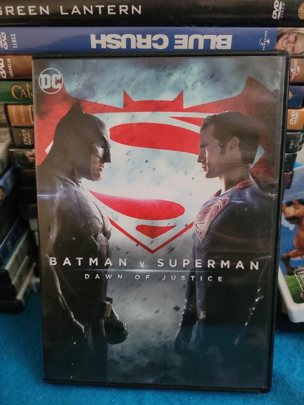 Batman v Superman dawn of justice DVD *BUY 2 GET 3 FREE*