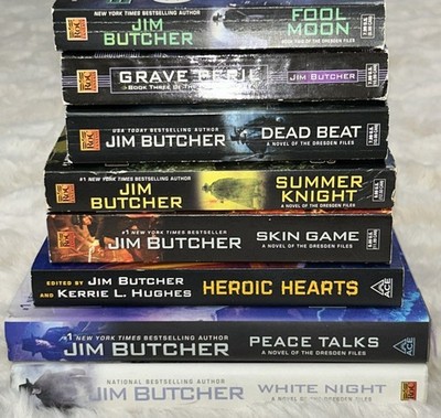 Jim Butcher Lot Of 8 Novel Of The Dresden Files Books.