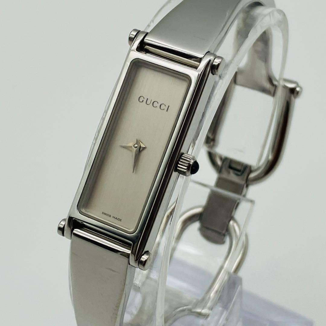 Gucci 1500L Womens Quartz Bangle Watch in Good Working Condition