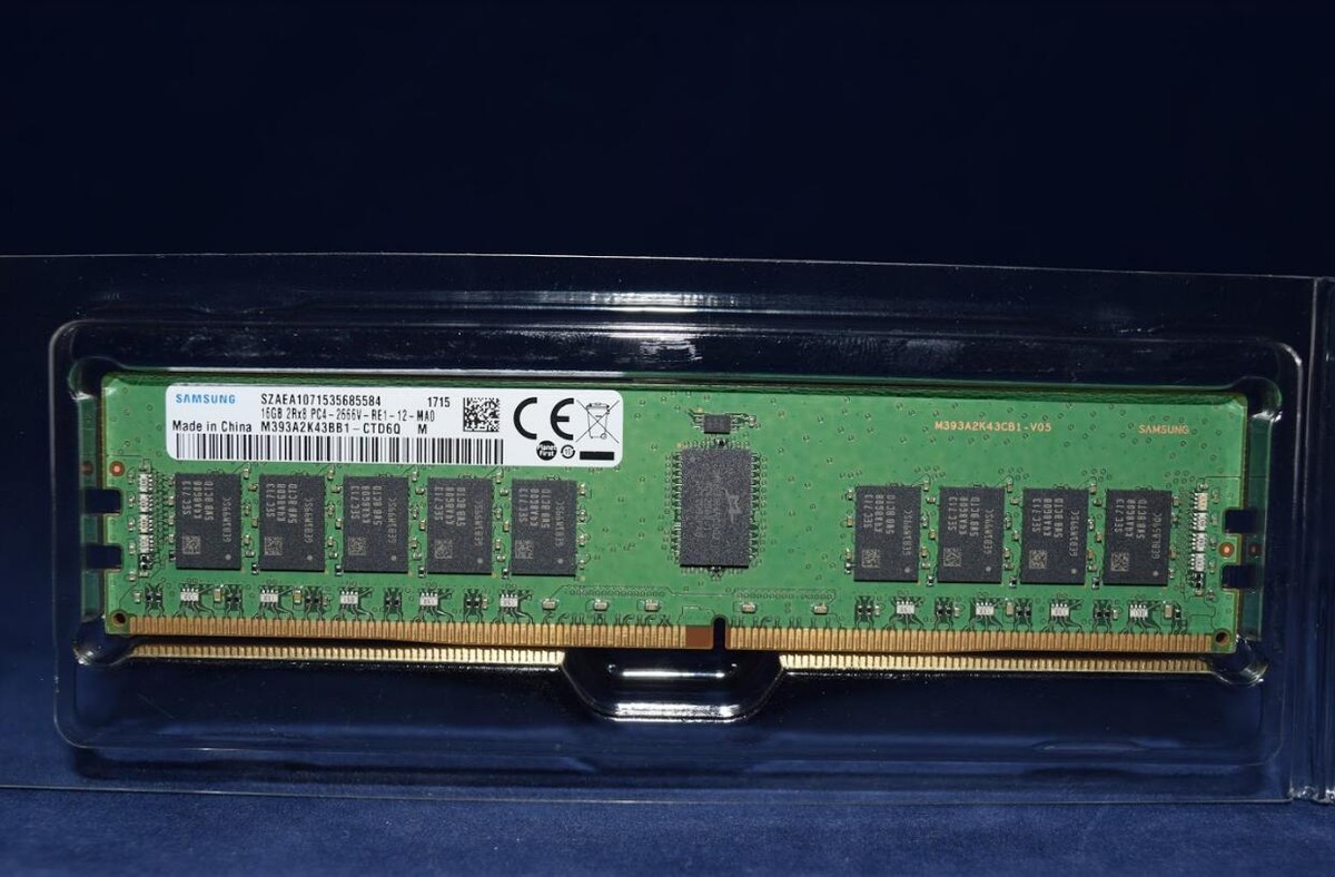 m*o様 Samsung M393A2K43BB1-CTD メモリモジュール M393A2K43BB1-CTD Samsung 16GB 2RX8 PC4-2666V DDR4 2666MHz ECC